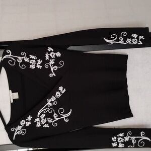 Alberto Makali - Sweater 78%Silk w/hand stitching design - Size M